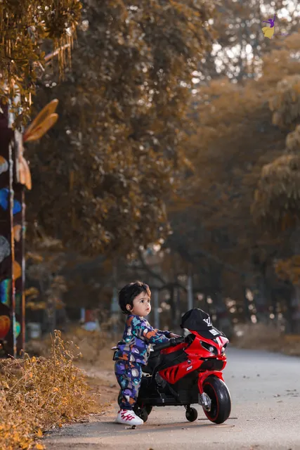 Playful baby moment, Hyderabad baby shoot