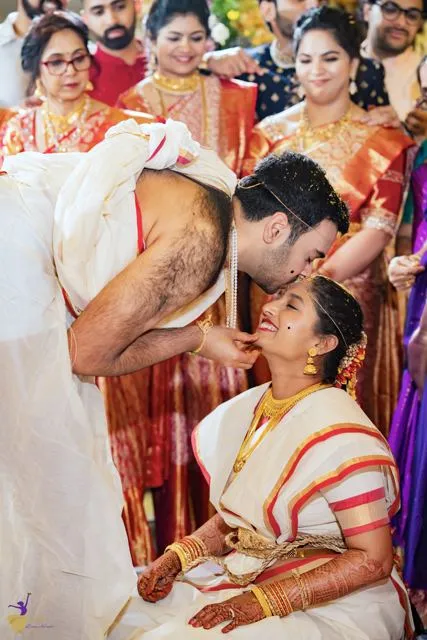 Bridal portrait in silk saree, Telugu wedding Hyderabad